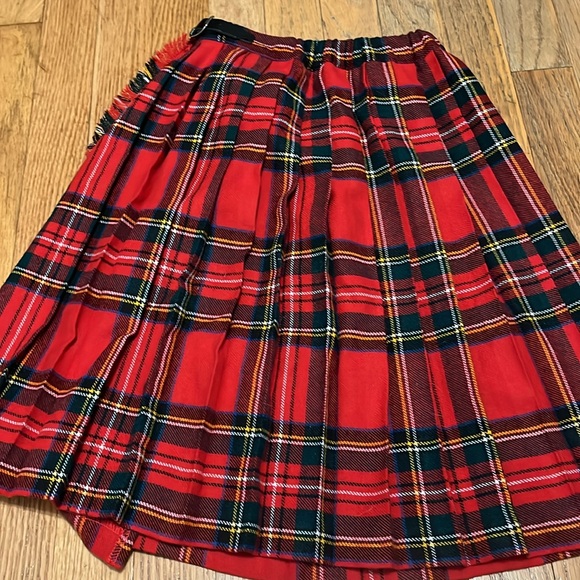 Girls skirts  size 7/8 and 5/6- worn once for photos - Picture 6 of 11